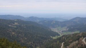 Dieses Bild zeigt eine Webcam-Aufnahme vom Achertal, aufgenommen am Donnerstag, den 16.04.2026 um 08:30 Uhr. Die Temperatur betrug 8.2°C.