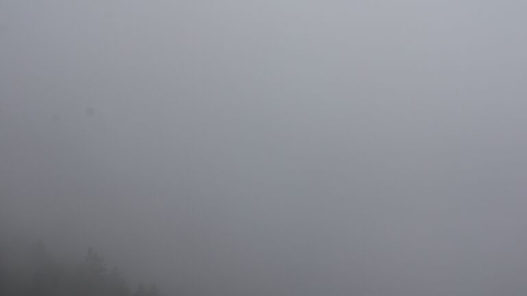 Dieses Bild zeigt eine Webcam-Aufnahme vom Achertal, aufgenommen am Dienstag, den 08.07.2025 um 08:40 Uhr. Die Temperatur betrug 5.9°C.