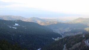 Dieses Bild zeigt eine Webcam-Aufnahme vom Achertal, aufgenommen am Freitag, den 16.01.2026 um 09:10 Uhr. Die Temperatur betrug 5.6°C.