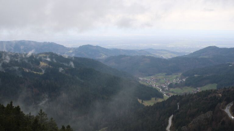 Dieses Bild zeigt eine Webcam-Aufnahme vom Achertal, aufgenommen am Mittwoch, den 11.03.2026 um 11:00 Uhr. Die Temperatur betrug 4.7°C.