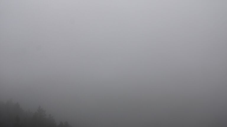 Dieses Bild zeigt eine Webcam-Aufnahme vom Achertal, aufgenommen am Sonntag, den 02.11.2025 um 14:00 Uhr. Die Temperatur betrug 5.9°C.