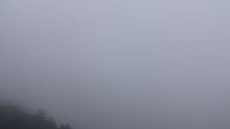 Dieses Bild zeigt eine Webcam-Aufnahme vom Achertal, aufgenommen am Sonntag, den 05.10.2025 um 11:30 Uhr. Die Temperatur betrug 3.4°C.