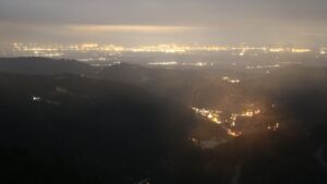 Dieses Bild zeigt eine Webcam-Aufnahme vom Achertal, aufgenommen am Donnerstag, den 01.01.2026 um 22:00 Uhr. Die Temperatur betrug -4.6°C.