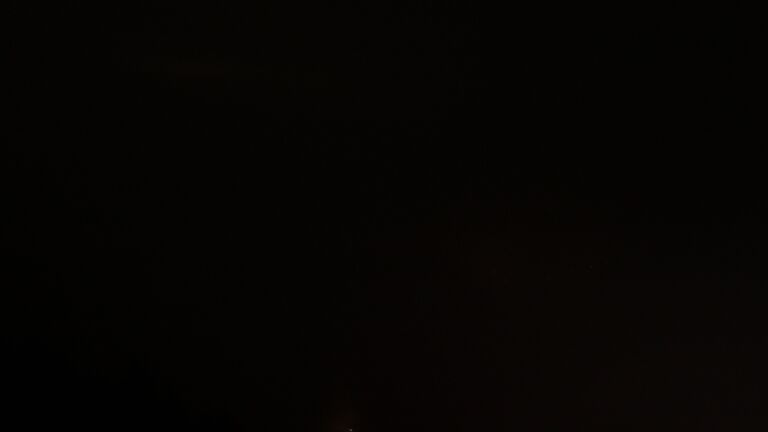 Dieses Bild zeigt eine Webcam-Aufnahme vom Achertal, aufgenommen am Samstag, den 29.11.2025 um 05:00 Uhr. Die Temperatur betrug 3.9°C.