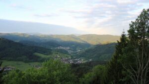 Dieses Bild zeigt eine Webcam-Aufnahme vom Achertal, aufgenommen am Mittwoch, den 13.05.2026 um 06:30 Uhr. Die Temperatur betrug 4.1°C.