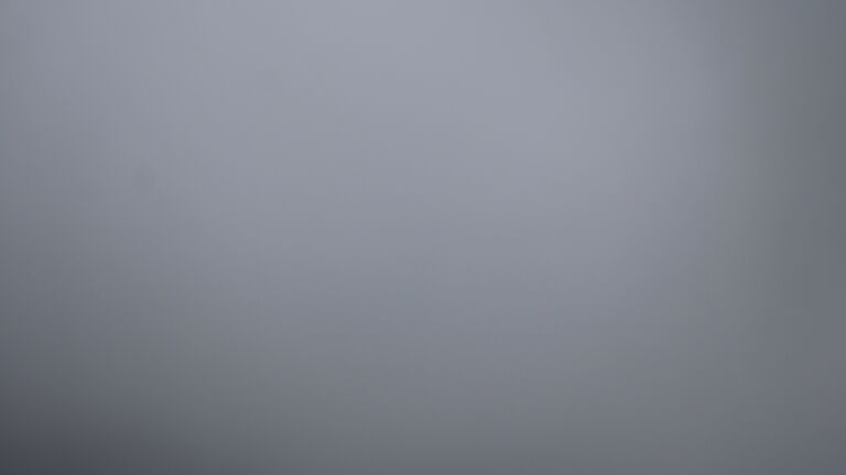 Dieses Bild zeigt eine Webcam-Aufnahme vom Achertal, aufgenommen am Sonntag, den 30.11.2025 um 15:50 Uhr. Die Temperatur betrug -0.1°C.