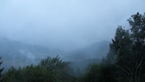 Dieses Bild zeigt eine Webcam-Aufnahme vom Achertal, aufgenommen am Freitag, den 21.08.2026 um 20:10 Uhr. Die Temperatur betrug 11.9°C.