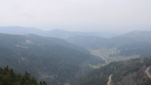 Dieses Bild zeigt eine Webcam-Aufnahme vom Achertal, aufgenommen am Freitag, den 10.04.2026 um 15:20 Uhr. Die Temperatur betrug 8.4°C.