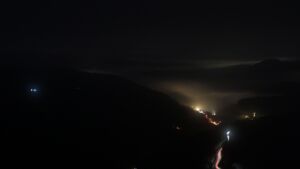 Dieses Bild zeigt eine Webcam-Aufnahme vom Achertal, aufgenommen am Samstag, den 13.12.2025 um 18:10 Uhr. Die Temperatur betrug 5.1°C.