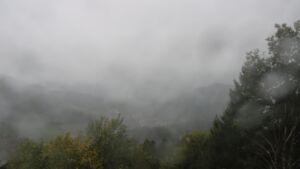 Dieses Bild zeigt eine Webcam-Aufnahme vom Achertal, aufgenommen am Samstag, den 17.10.2026 um 16:10 Uhr. Die Temperatur betrug 7.7°C.