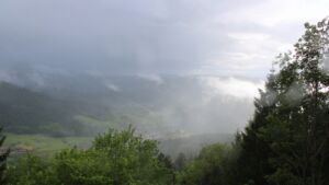 Dieses Bild zeigt eine Webcam-Aufnahme vom Achertal, aufgenommen am Donnerstag, den 14.05.2026 um 18:10 Uhr. Die Temperatur betrug 6.1°C.