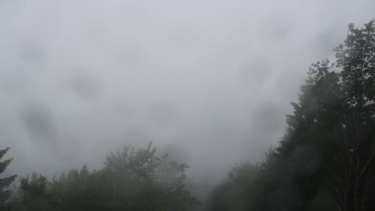 Dieses Bild zeigt eine Webcam-Aufnahme vom Achertal, aufgenommen am Donnerstag, den 11.06.2026 um 08:40 Uhr. Die Temperatur betrug 7°C.