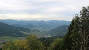 Dieses Bild zeigt eine Webcam-Aufnahme vom Achertal, aufgenommen am Dienstag, den 20.10.2026 um 09:50 Uhr. Die Temperatur betrug 8°C.