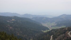 Dieses Bild zeigt eine Webcam-Aufnahme vom Achertal, aufgenommen am Samstag, den 11.04.2026 um 17:40 Uhr. Die Temperatur betrug 13.9°C.