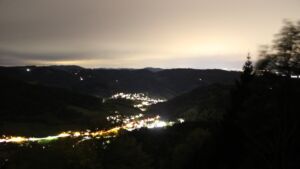 Dieses Bild zeigt eine Webcam-Aufnahme vom Achertal, aufgenommen am Freitag, den 23.10.2026 um 06:40 Uhr. Die Temperatur betrug 9.5°C.