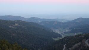 Dieses Bild zeigt eine Webcam-Aufnahme vom Achertal, aufgenommen am Mittwoch, den 08.04.2026 um 06:40 Uhr. Die Temperatur betrug 8.2°C.