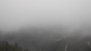 Dieses Bild zeigt eine Webcam-Aufnahme vom Achertal, aufgenommen am Sonntag, den 30.11.2025 um 10:10 Uhr. Die Temperatur betrug 3.2°C.