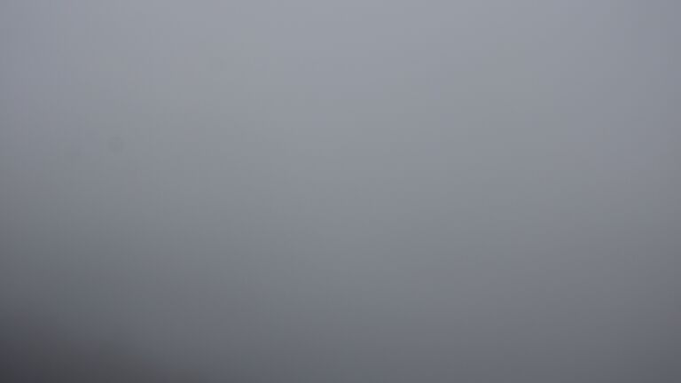 Dieses Bild zeigt eine Webcam-Aufnahme vom Achertal, aufgenommen am Samstag, den 04.10.2025 um 16:30 Uhr. Die Temperatur betrug 5°C.