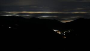 Dieses Bild zeigt eine Webcam-Aufnahme vom Achertal, aufgenommen am Freitag, den 23.01.2026 um 03:30 Uhr. Die Temperatur betrug 3.4°C.