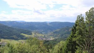 Dieses Bild zeigt eine Webcam-Aufnahme vom Achertal, aufgenommen am Montag, den 31.08.2026 um 14:10 Uhr. Die Temperatur betrug 20.5°C.