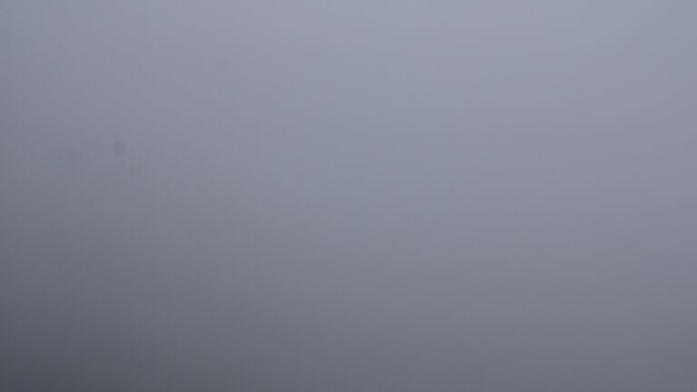 Dieses Bild zeigt eine Webcam-Aufnahme vom Achertal, aufgenommen am Sonntag, den 26.10.2025 um 13:20 Uhr. Die Temperatur betrug 0.9°C.