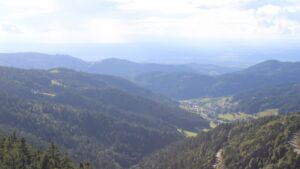 Dieses Bild zeigt eine Webcam-Aufnahme vom Achertal, aufgenommen am Freitag, den 05.09.2025 um 17:20 Uhr. Die Temperatur betrug 11.4°C.