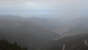 Dieses Bild zeigt eine Webcam-Aufnahme vom Achertal, aufgenommen am Samstag, den 06.12.2025 um 08:20 Uhr. Die Temperatur betrug 1.1°C.