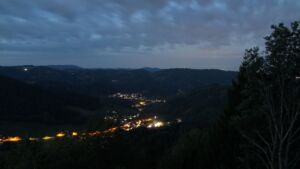 Dieses Bild zeigt eine Webcam-Aufnahme vom Achertal, aufgenommen am Mittwoch, den 07.10.2026 um 06:50 Uhr. Die Temperatur betrug 16°C.