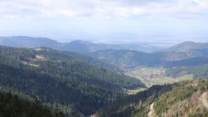 Dieses Bild zeigt eine Webcam-Aufnahme vom Achertal, aufgenommen am Donnerstag, den 12.03.2026 um 12:20 Uhr. Die Temperatur betrug 3.9°C.