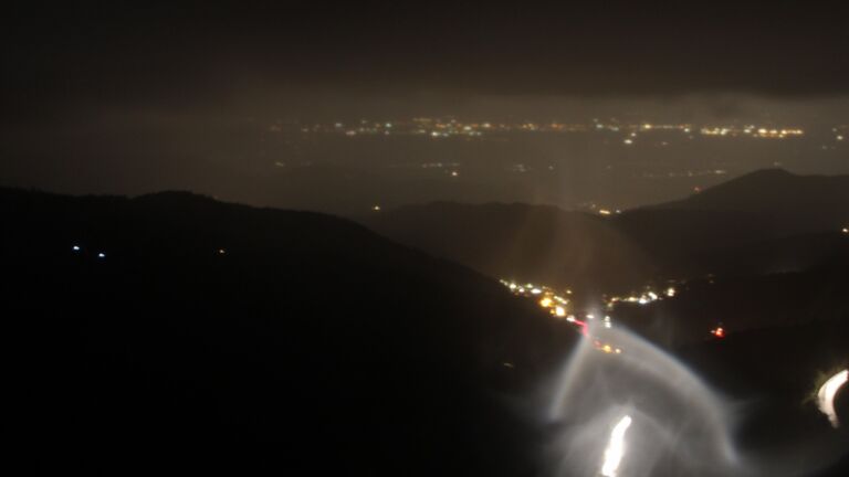Dieses Bild zeigt eine Webcam-Aufnahme vom Achertal, aufgenommen am Samstag, den 04.10.2025 um 20:10 Uhr. Die Temperatur betrug 3.2°C.