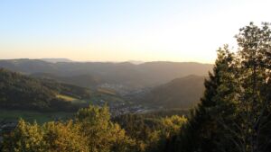 Dieses Bild zeigt eine Webcam-Aufnahme vom Achertal, aufgenommen am Dienstag, den 22.09.2026 um 19:00 Uhr. Die Temperatur betrug 17.2°C.