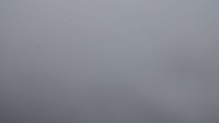 Dieses Bild zeigt eine Webcam-Aufnahme vom Achertal, aufgenommen am Freitag, den 05.12.2025 um 11:10 Uhr. Die Temperatur betrug 0.4°C.