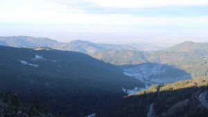 Dieses Bild zeigt eine Webcam-Aufnahme vom Achertal, aufgenommen am Mittwoch, den 19.11.2025 um 09:00 Uhr. Die Temperatur betrug -2.6°C.