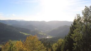 Dieses Bild zeigt eine Webcam-Aufnahme vom Achertal, aufgenommen am Donnerstag, den 29.10.2026 um 15:20 Uhr. Die Temperatur betrug 12.5°C.