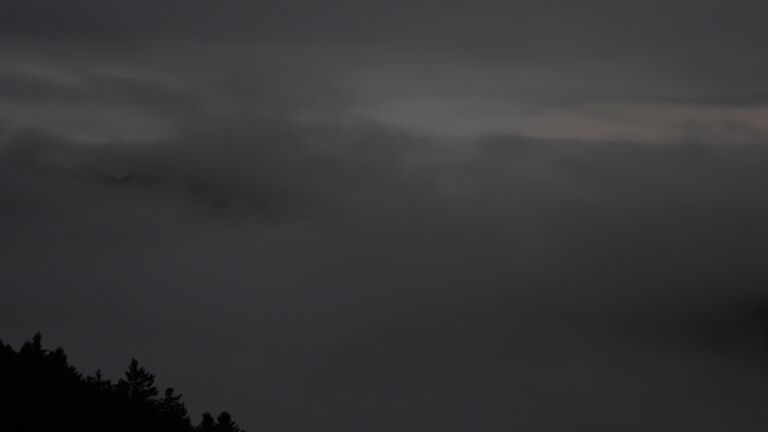 Dieses Bild zeigt eine Webcam-Aufnahme vom Achertal, aufgenommen am Donnerstag, den 09.10.2025 um 05:30 Uhr. Die Temperatur betrug 9.6°C.