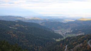 Dieses Bild zeigt eine Webcam-Aufnahme vom Achertal, aufgenommen am Dienstag, den 14.10.2025 um 08:40 Uhr. Die Temperatur betrug 5.6°C.