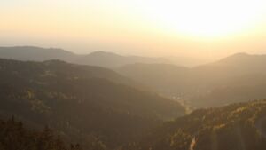 Dieses Bild zeigt eine Webcam-Aufnahme vom Achertal, aufgenommen am Mittwoch, den 22.04.2026 um 20:00 Uhr. Die Temperatur betrug 7.8°C.