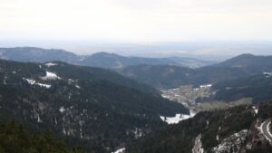 Dieses Bild zeigt eine Webcam-Aufnahme vom Achertal, aufgenommen am Mittwoch, den 14.01.2026 um 12:20 Uhr. Die Temperatur betrug 5.4°C.