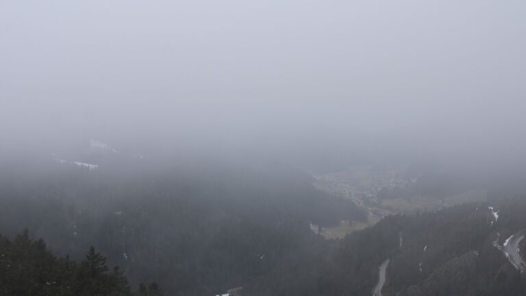 Dieses Bild zeigt eine Webcam-Aufnahme vom Achertal, aufgenommen am Sonntag, den 01.02.2026 um 11:00 Uhr. Die Temperatur betrug 2.2°C.