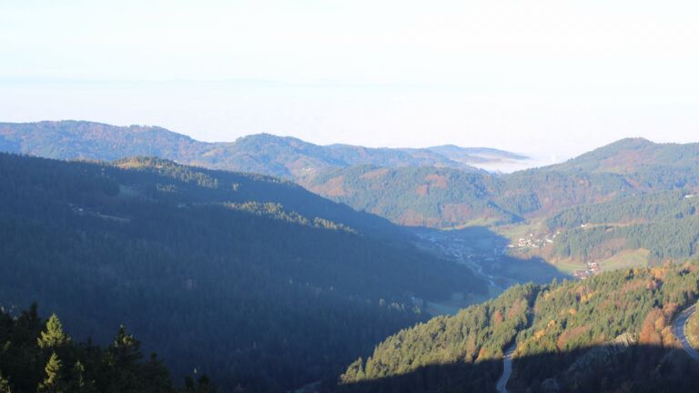 Dieses Bild zeigt eine Webcam-Aufnahme vom Achertal, aufgenommen am Montag, den 10.11.2025 um 09:10 Uhr. Die Temperatur betrug 3.9°C.