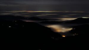 Dieses Bild zeigt eine Webcam-Aufnahme vom Achertal, aufgenommen am Dienstag, den 20.01.2026 um 18:40 Uhr. Die Temperatur betrug 6.2°C.