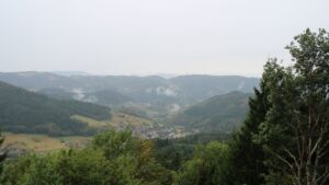 Dieses Bild zeigt eine Webcam-Aufnahme vom Achertal, aufgenommen am Freitag, den 21.08.2026 um 14:50 Uhr. Die Temperatur betrug 12.1°C.