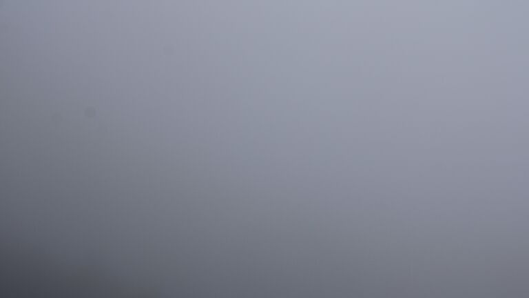 Dieses Bild zeigt eine Webcam-Aufnahme vom Achertal, aufgenommen am Sonntag, den 05.10.2025 um 13:30 Uhr. Die Temperatur betrug 3.9°C.