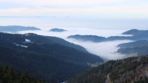 Dieses Bild zeigt eine Webcam-Aufnahme vom Achertal, aufgenommen am Samstag, den 24.01.2026 um 14:00 Uhr. Die Temperatur betrug 3.3°C.