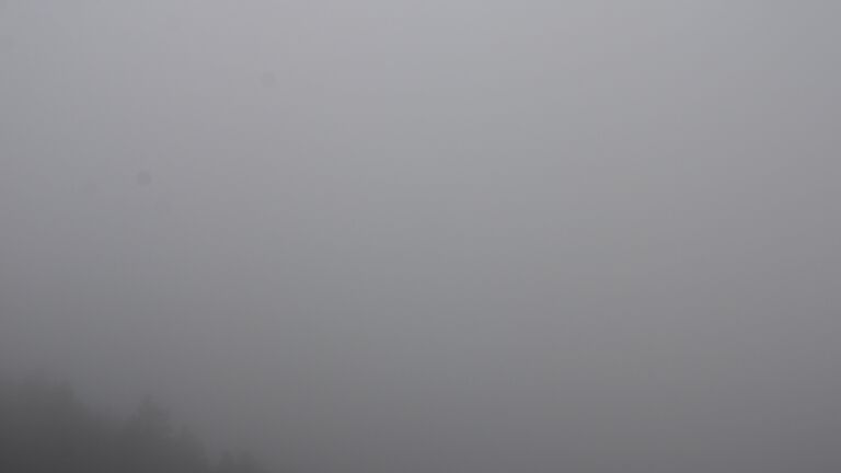 Dieses Bild zeigt eine Webcam-Aufnahme vom Achertal, aufgenommen am Samstag, den 29.11.2025 um 09:30 Uhr. Die Temperatur betrug 4.2°C.