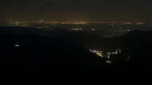 Dieses Bild zeigt eine Webcam-Aufnahme vom Achertal, aufgenommen am Donnerstag, den 19.03.2026 um 00:00 Uhr. Die Temperatur betrug 2.6°C.