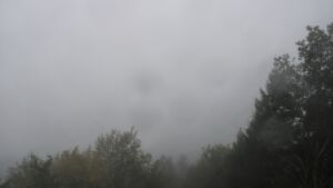 Dieses Bild zeigt eine Webcam-Aufnahme vom Achertal, aufgenommen am Mittwoch, den 21.10.2026 um 08:50 Uhr. Die Temperatur betrug 7.1°C.