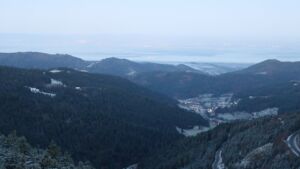 Dieses Bild zeigt eine Webcam-Aufnahme vom Achertal, aufgenommen am Dienstag, den 18.11.2025 um 07:10 Uhr. Die Temperatur betrug -3.1°C.