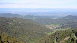 Dieses Bild zeigt eine Webcam-Aufnahme vom Achertal, aufgenommen am Mittwoch, den 06.05.2026 um 08:30 Uhr. Die Temperatur betrug 9.1°C.