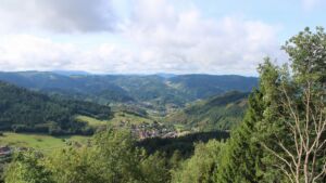 Dieses Bild zeigt eine Webcam-Aufnahme vom Achertal, aufgenommen am Samstag, den 05.09.2026 um 11:20 Uhr. Die Temperatur betrug 19.5°C.